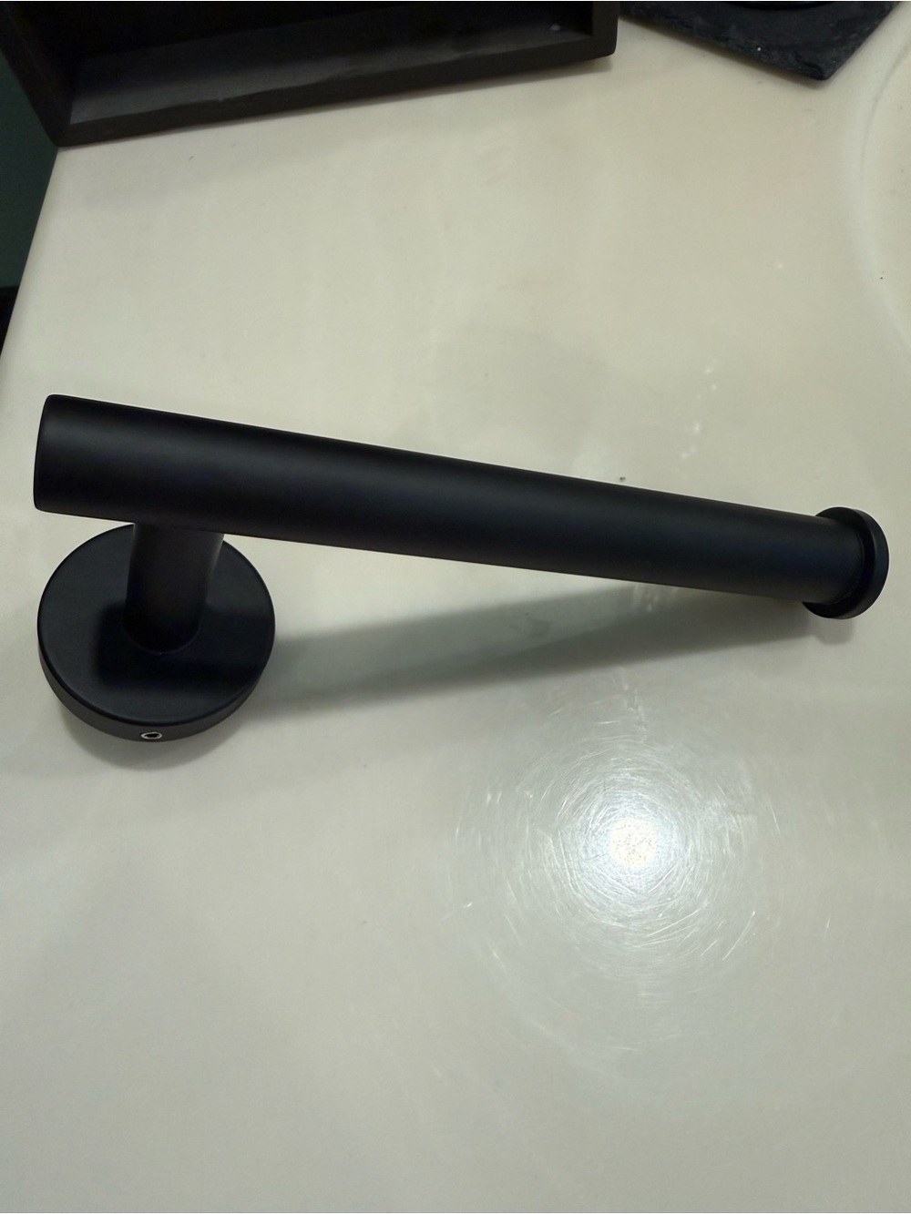 Matte Black Wall-Mount Toilet Paper Bar - Modern Bathroom Accent